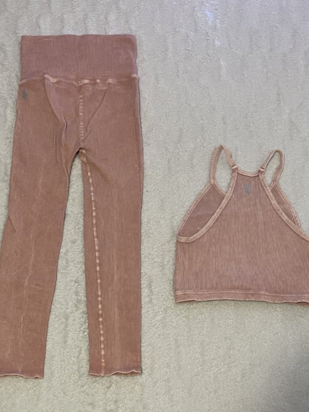 ✨Free People Movement Seamless Ribbed Set - Size S